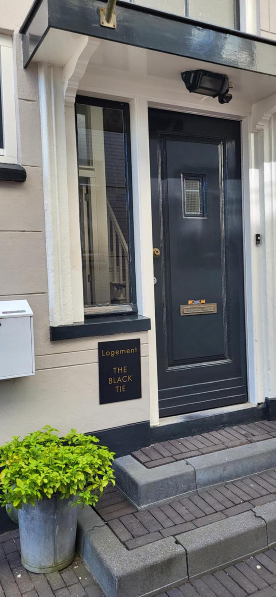 Logement The Black Tie Assen Esterno foto